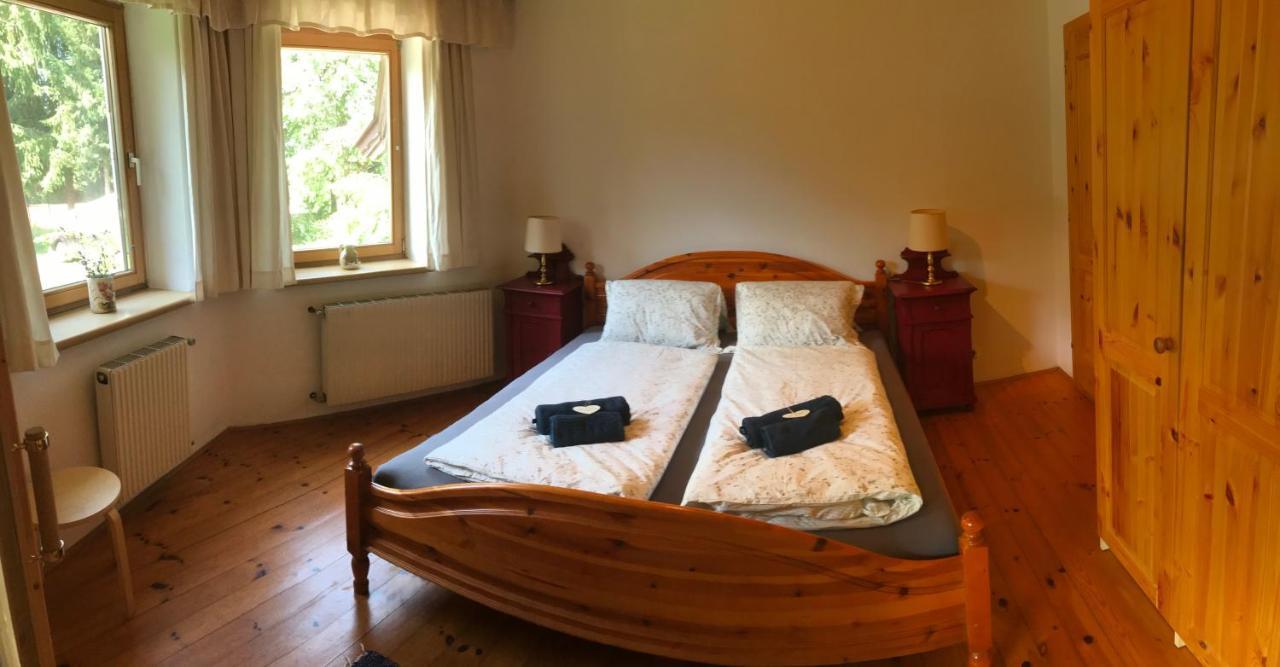 Georgihof Im Park Apartment Unterburg am Klopeiner See Exterior photo